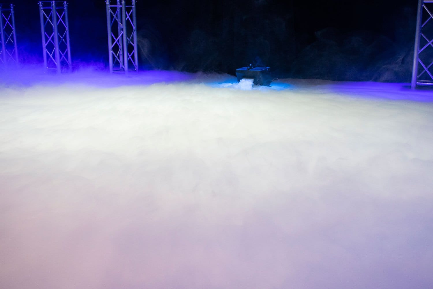 ADJ Entour Chill 800W DMX Low-Lying Fog Machine - PSSL ProSound and Stage Lighting