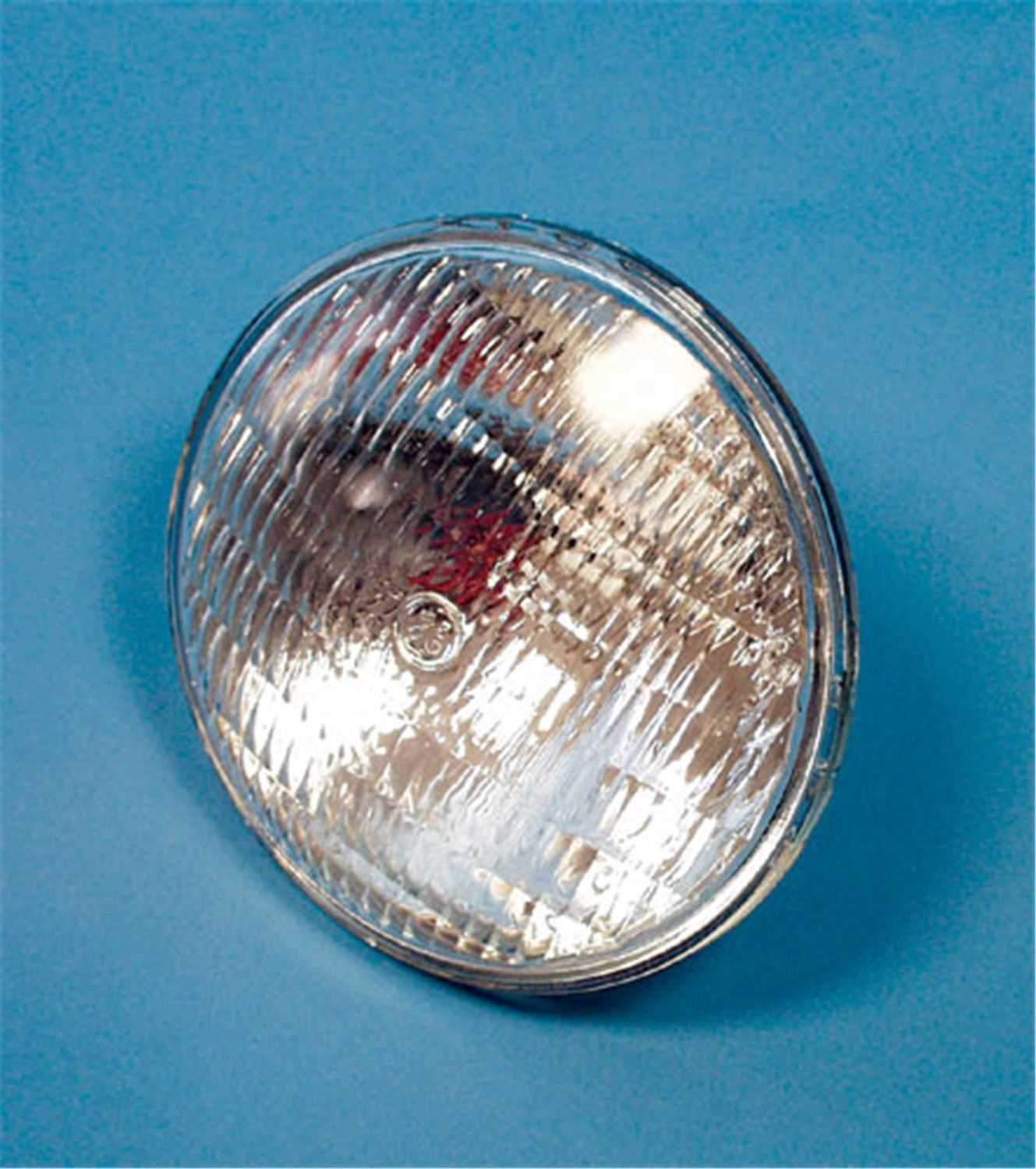 GE PAR56 300W 120V Sealed Beam Lamp Medium - ProSound and Stage Lighting