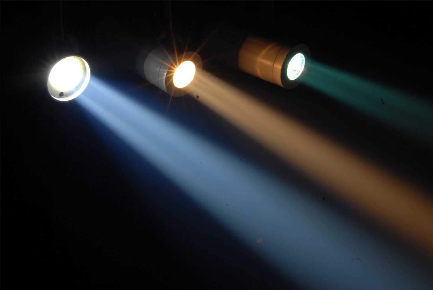 Chauvet EZpin IRC Battery LED Pin Spot Light - ProSound and Stage Lighting