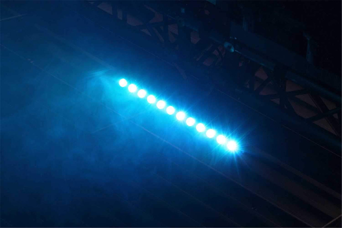 Blizzard SkyBar EXA RGBAW Plus UV Battery LED Light - PSSL ProSound and Stage Lighting